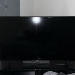 43 Inch Samsung Smart TV