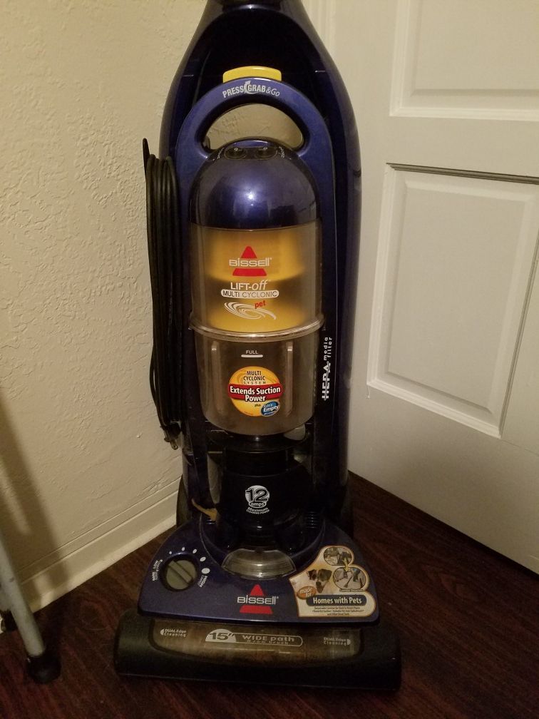 Bissell Lift-off Multi Cyclonic Pet Vacuum
