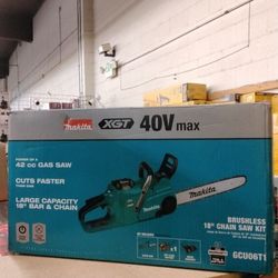 MAKITA XGT 40V MAX BRUSHLESS 18" CHAIN SAW (TOOL ONLY)