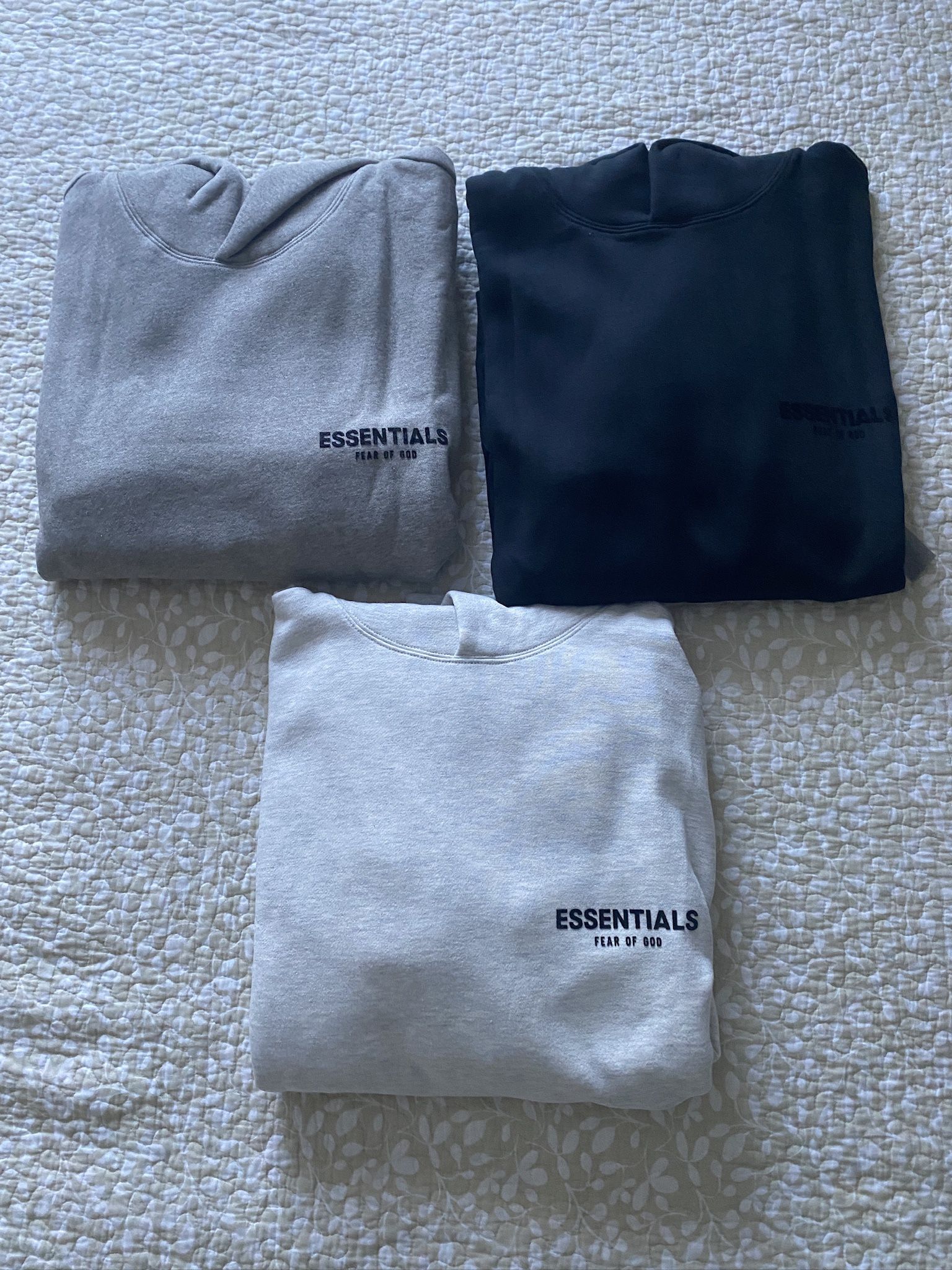 Essentials SS22 Hoodies Size Medium