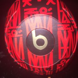 Dre Beats wireless studio 3 noise cancellation