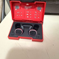 Milwaukee ear buds