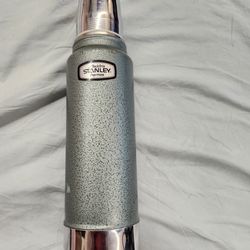 Vintage Aladdin Stanley thermos