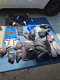Roller hockey gear