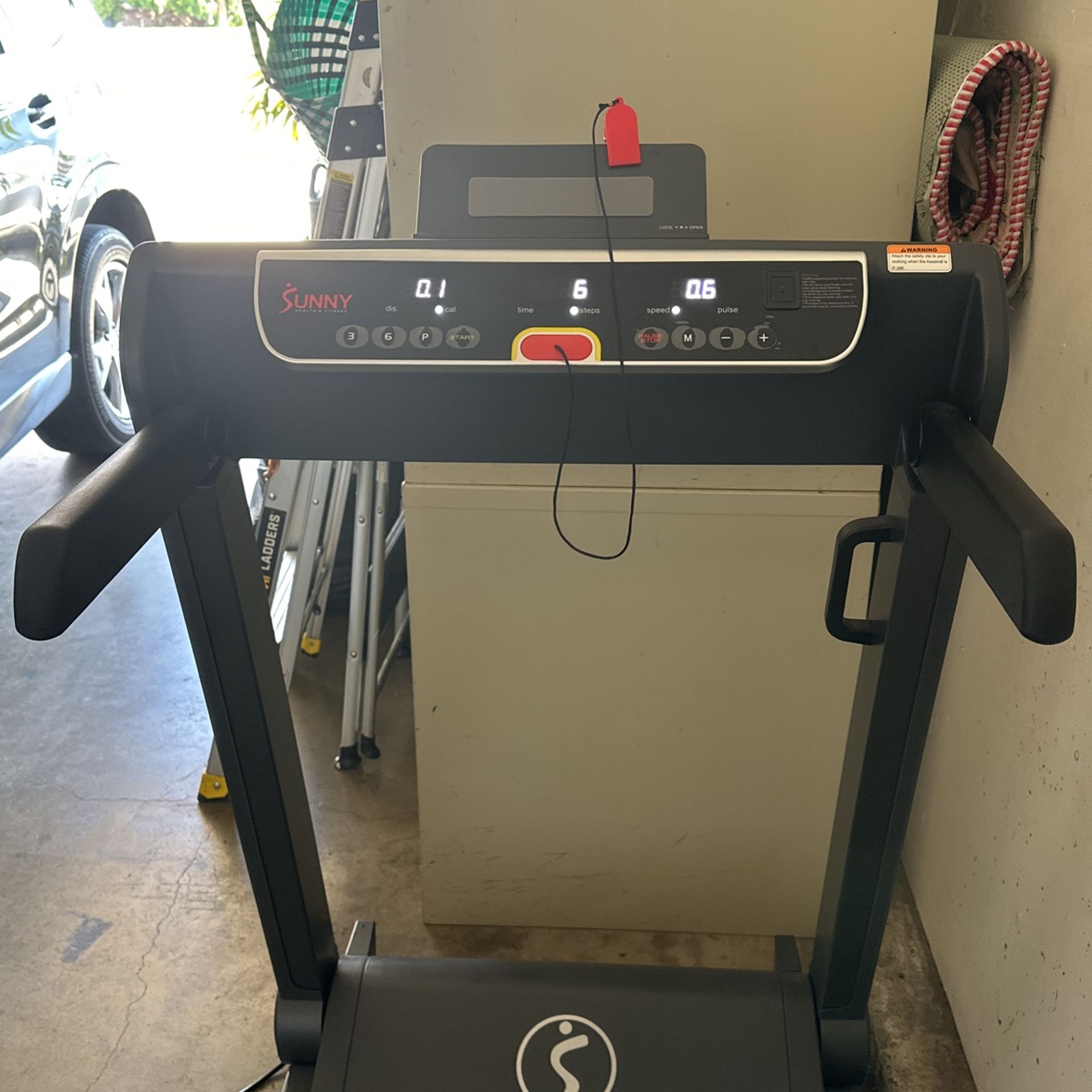 Sunny Treadmill