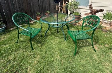 Patio Round Table with Two Chairs