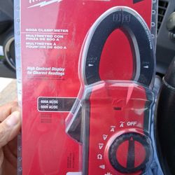 600A Clamp Meter