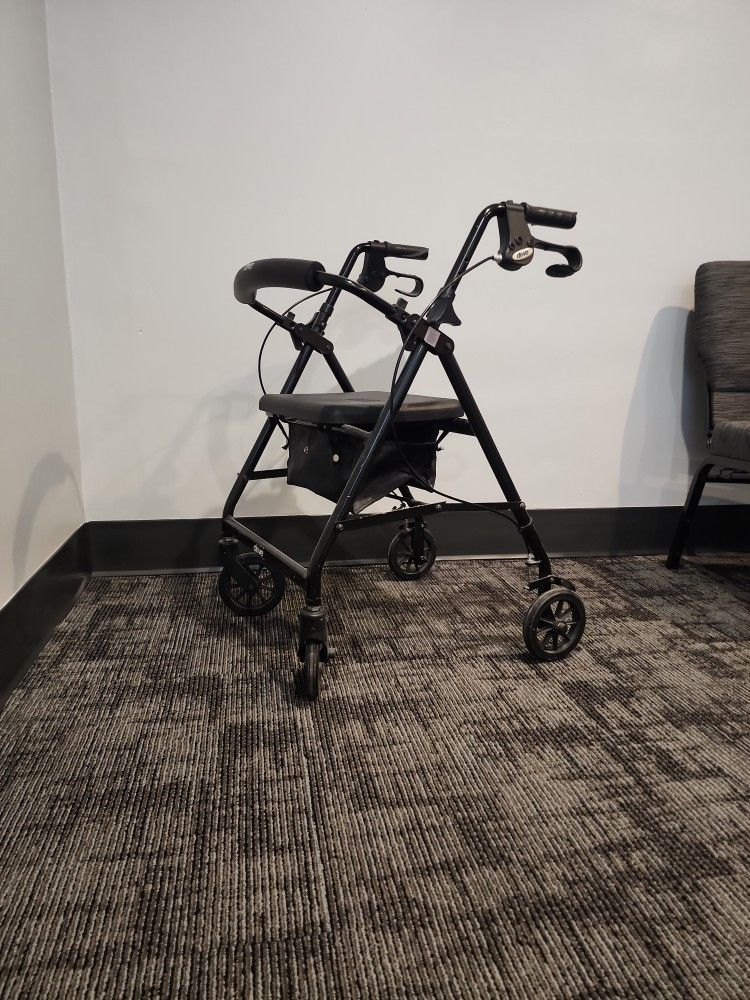 Used Drive R726BK Rollator Walker - Near New!