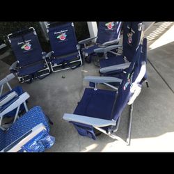 Tommy Bahama Beach Chair $20 Each With Rust