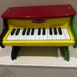 Melissa & Doug Learn To Play Piano With 25 Keys 