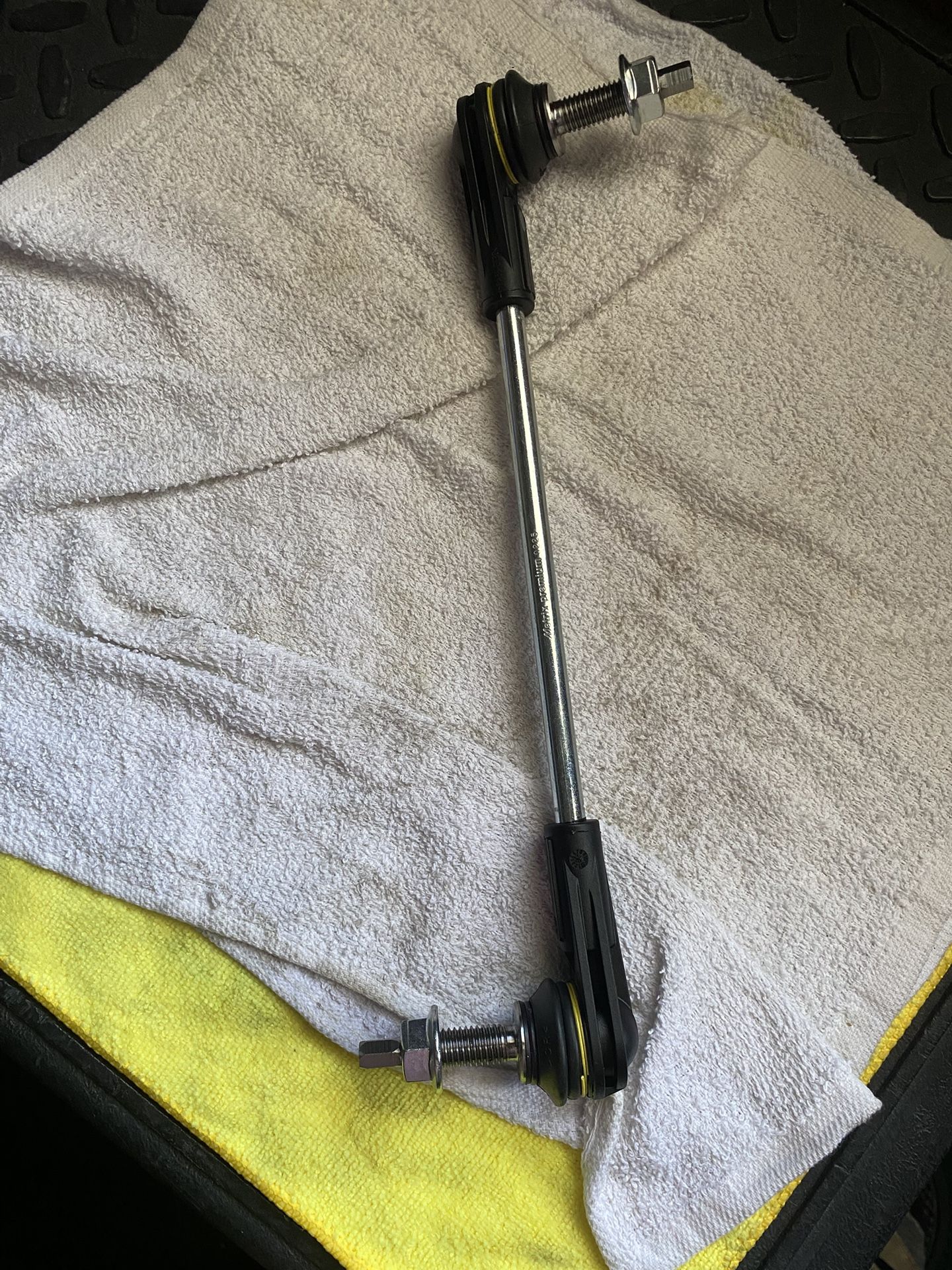 Right Side Sway Bar Link