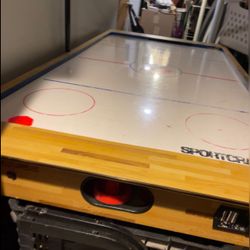 Air Hockey Table
