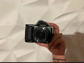 Sony zv e 10