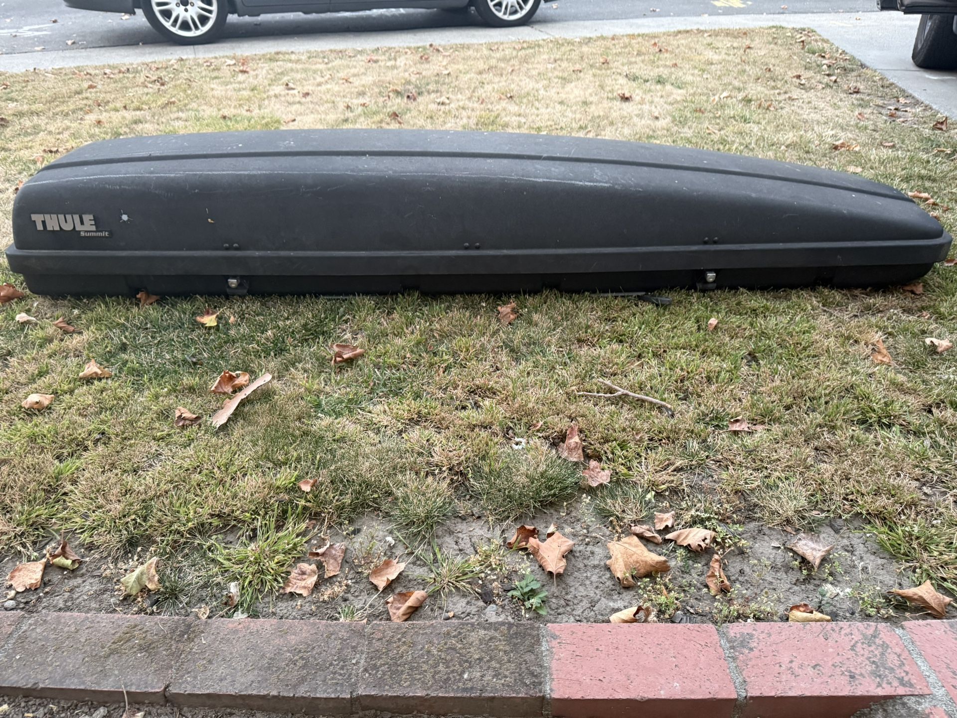 Thule Summit Cargo Box