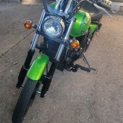 Kawasaki Custom Vulcan 900
