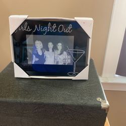 Beautiful Girls Night Out Picture Frame