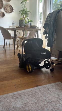 Doona car seat and stroller
