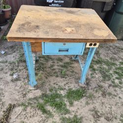 Compact Work Bench Table Station Vintage Antique Classic Shop Garage Tools Tool Cool Display 