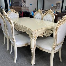 New In The Box 📦 Classic Luxury Dining Table With 6 Chairs - Delivery And Financing Available 
