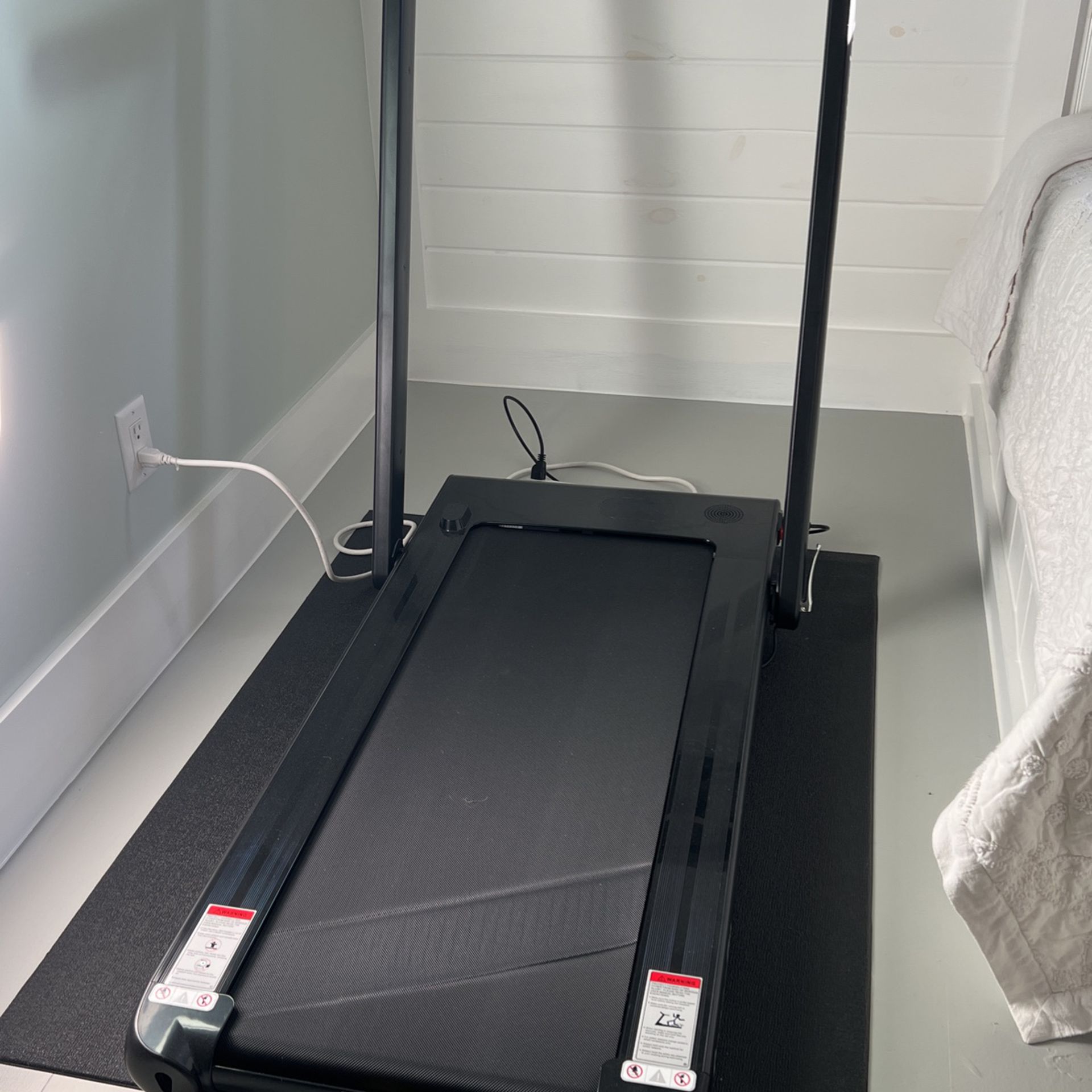 GoPlus Treadmill Perfect For Your Home Office! 