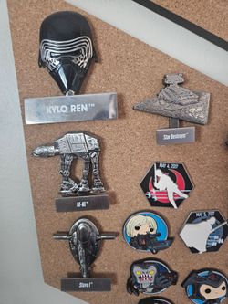 Collectible pins