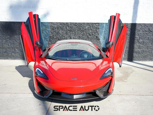2016 McLaren 570S