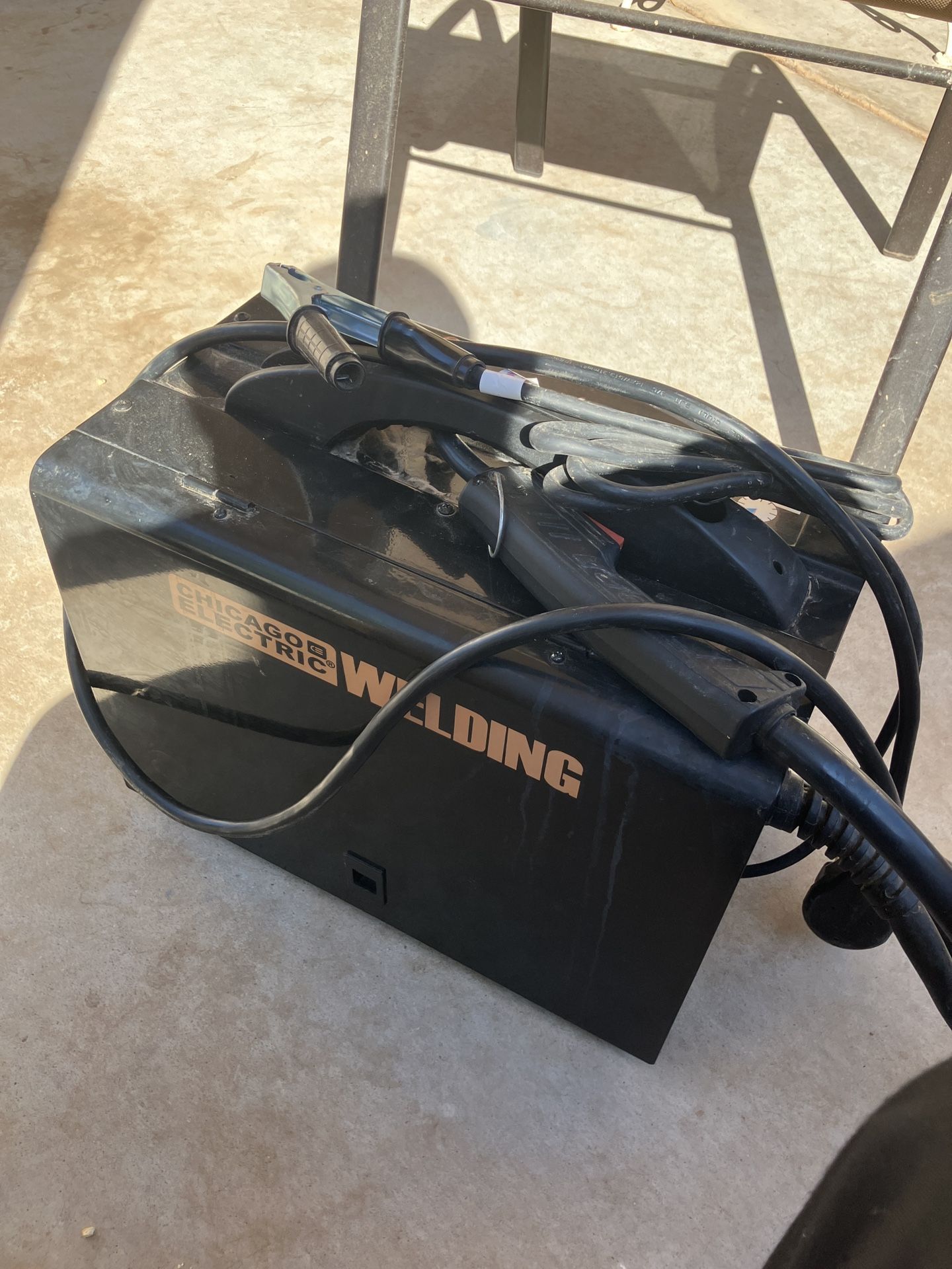 Chicago Electric Welder 