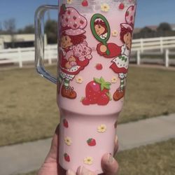 Strawberry Shortcake 40oz Snow Globe Tumbler