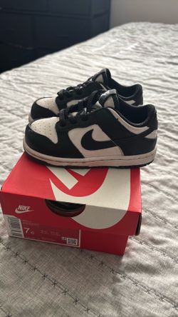Toddler Nike dunks