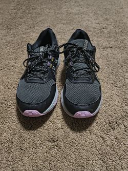 Asics Women Gel Venture Running Shoe Size 10 Black Great Condition