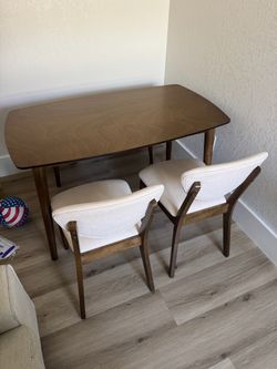 Dinning table