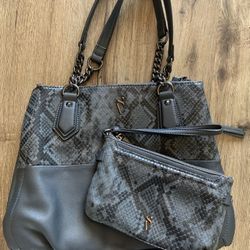 Simply Vera, Vera Wang Purse and Wristlet 