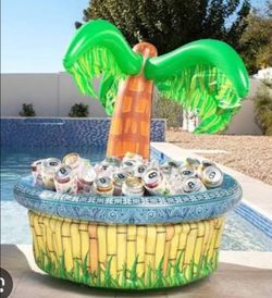 Palm tree ice chest blow up