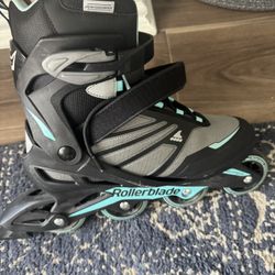 Women’s Rollerblades 