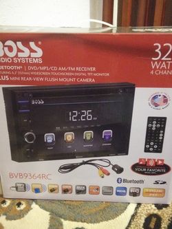 Boss car stereo with speakers
