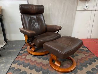 EKORNES Brown Leather Stressless Reclining Lounge Chair and Ottoman