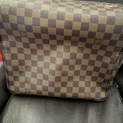 Louis Vuitton Men’s Side Bag 