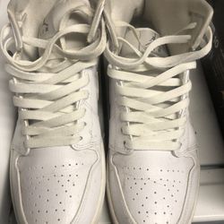 Nike Air Jordan 1 Mid