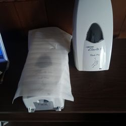 Wall Mount Touchless Soap