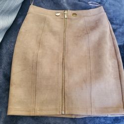 Size S IN WOMEN
