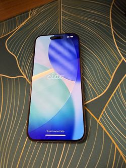 iPhone 15 Pro - Unlocked - 256GB