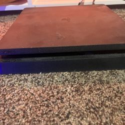 Play Station 4 