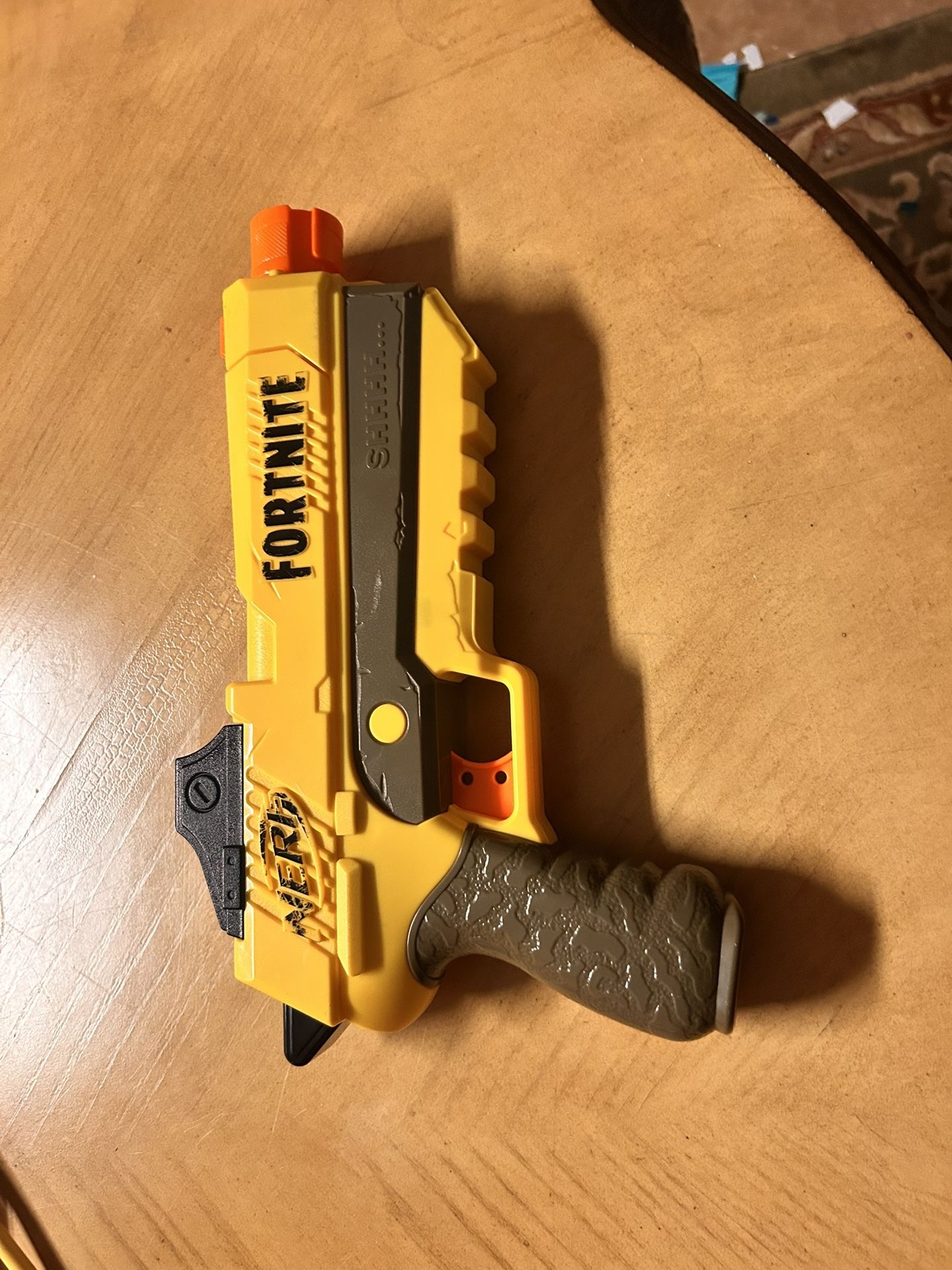 Fortnite plus Nerf gun