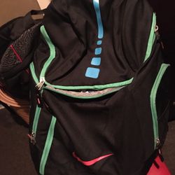 OVERSIZED NIKE HOOP ELITE MAX 