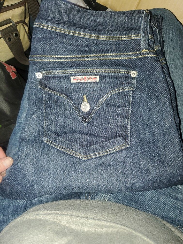 Hudson Beth Baby Boot Size 32 Woman's Jeans *Like NeW*