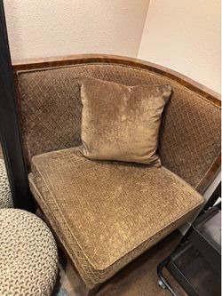 Corner Chair