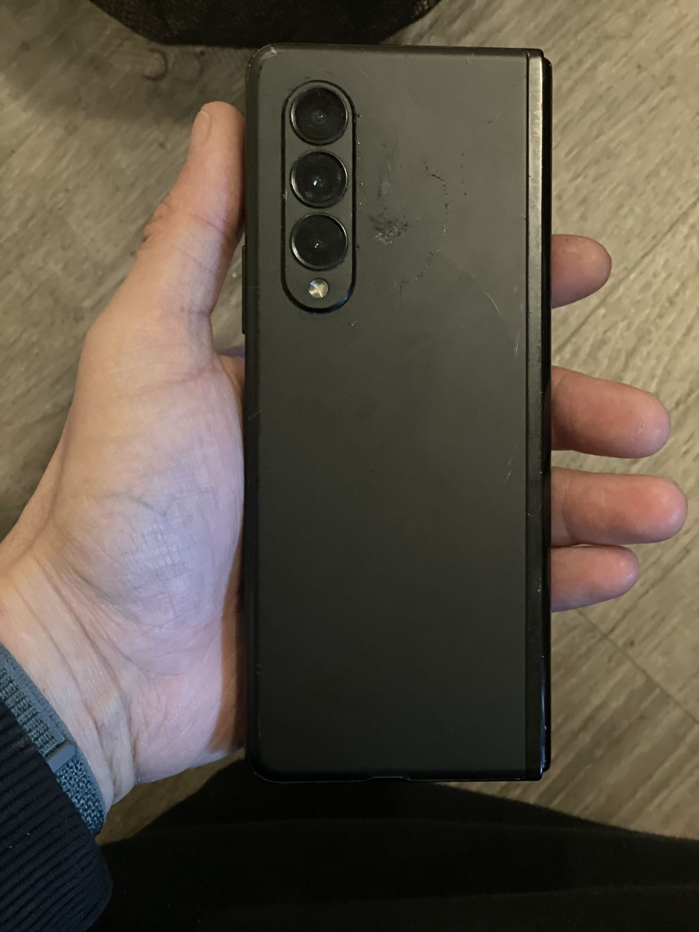SAMSUNG. FOLD 3 Unlocked For All Carriers