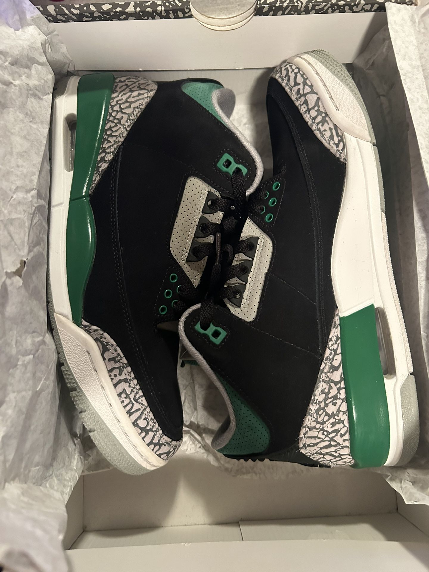 AIR JORDAN 3 RETRO