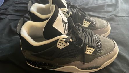 Black Jordan 4s