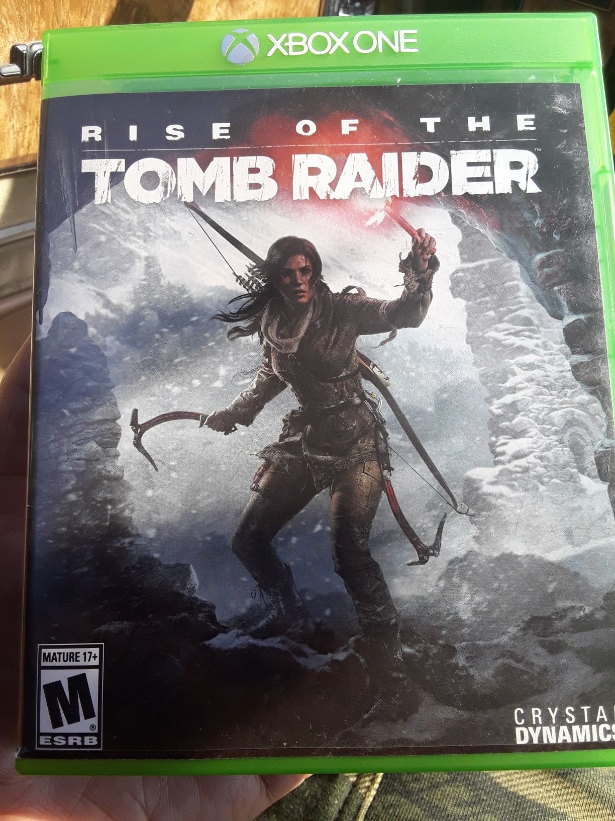 Xbox one. Tomb raider